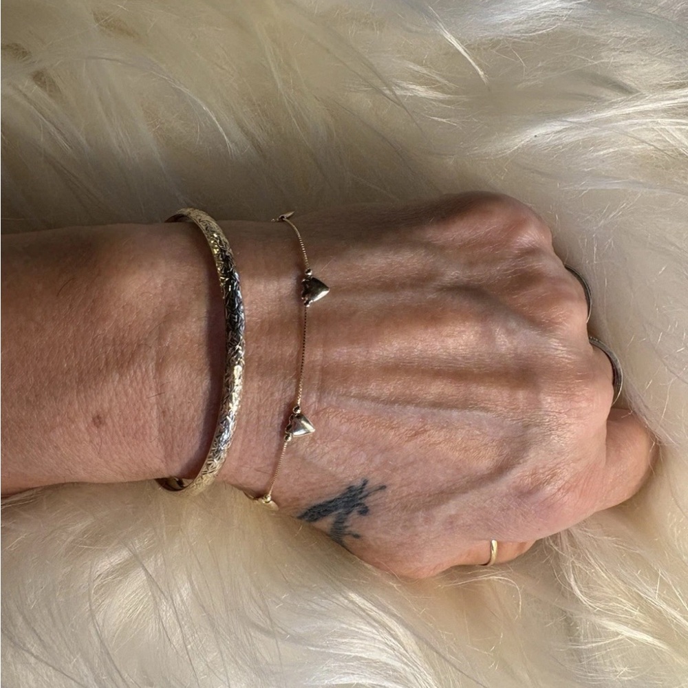 Solid 10k Yellow Gold Bangle And Heart Bracelet Set 5.12 Gr